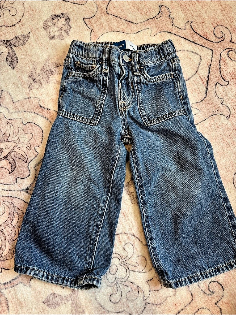 OshKosh B'gosh girls 2T Blue Jeans
